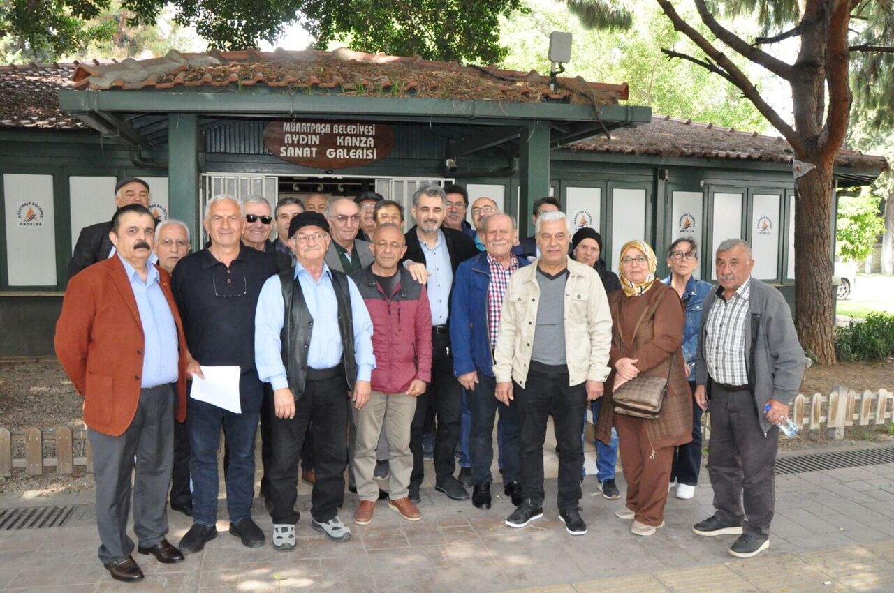 3cc3d033-9959-4b7c-8996-5e8a7acdbf60