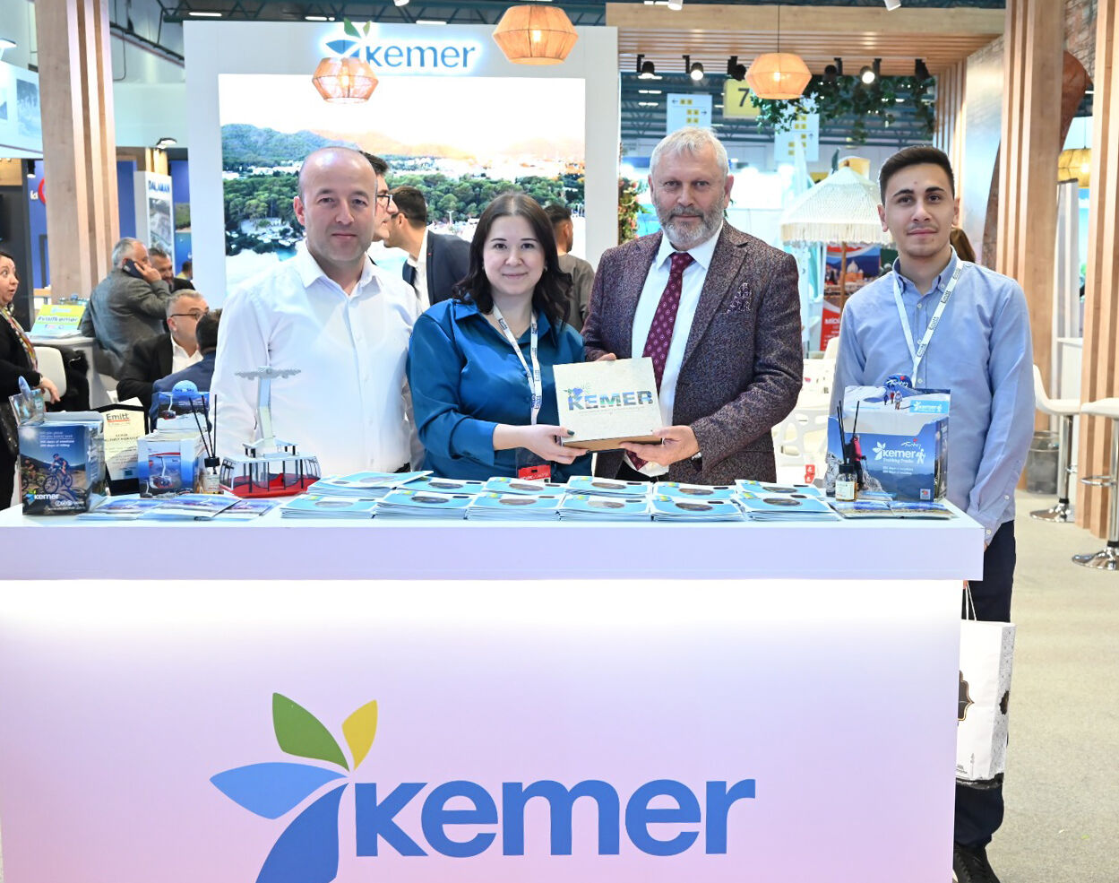 emittte-kemer-standina-yogun-ilgi_4825_dhaphoto2