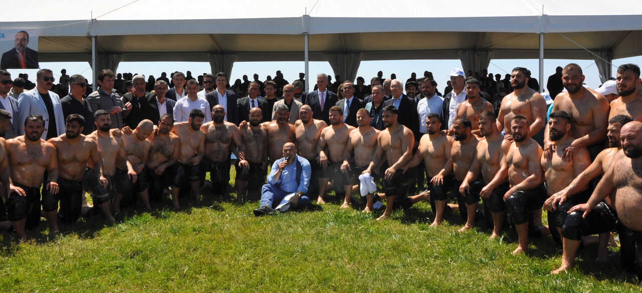 gazipasada-baspehlivan-ismail-erkal-oldu_9139_dhaphoto1