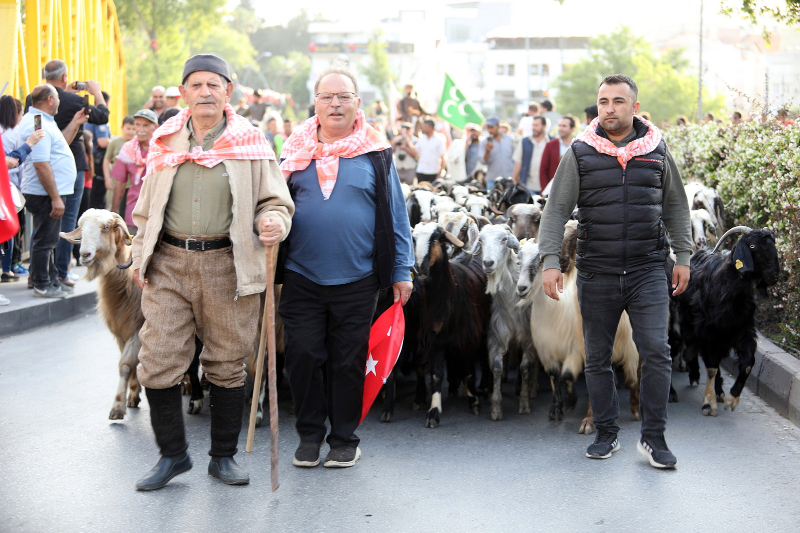 manavgatta-yoruk-gocu-yapildi_7741_dhaphoto3