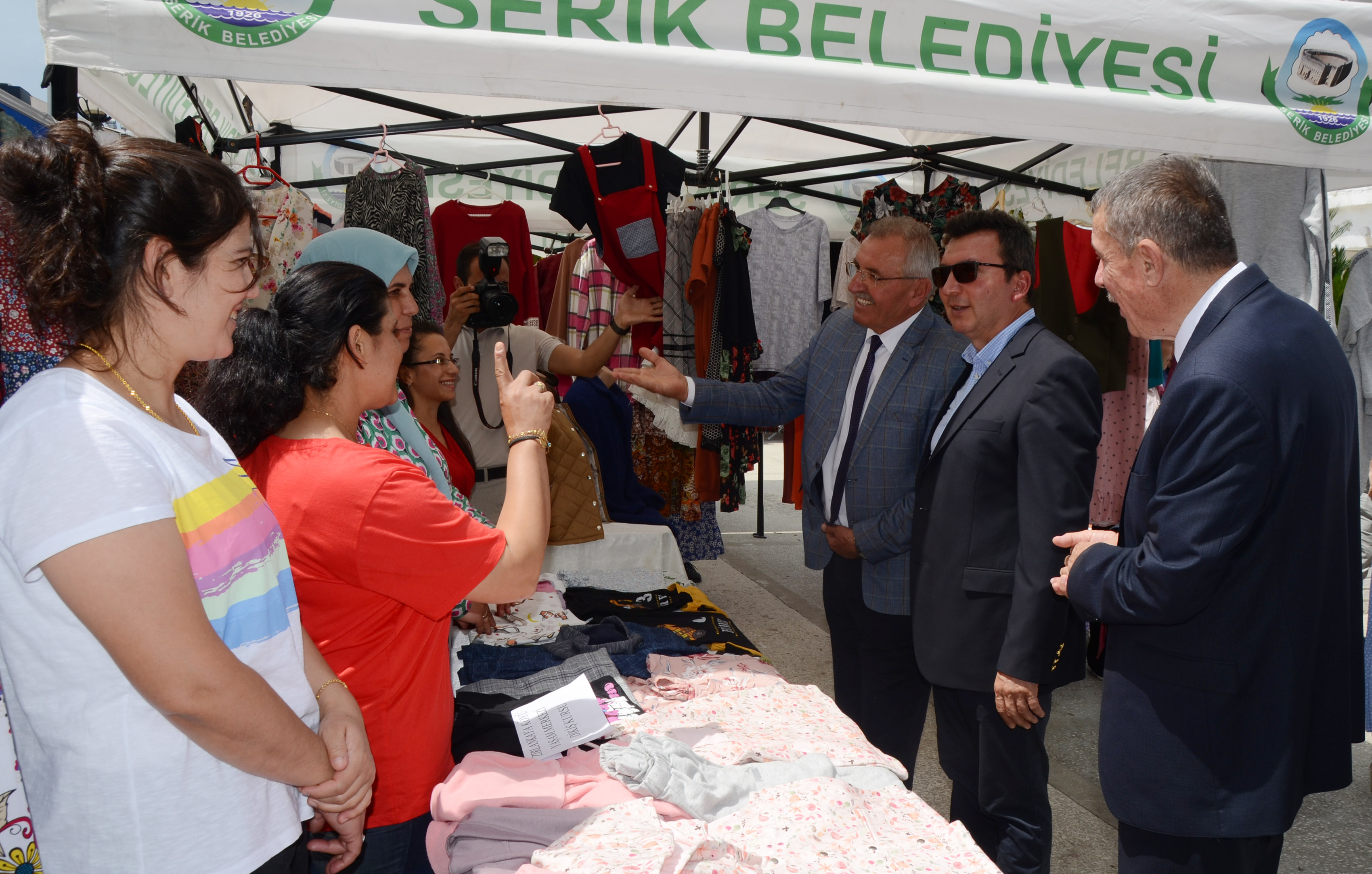 serikte-hem-sergisi-acildi_5470_dhaphoto2