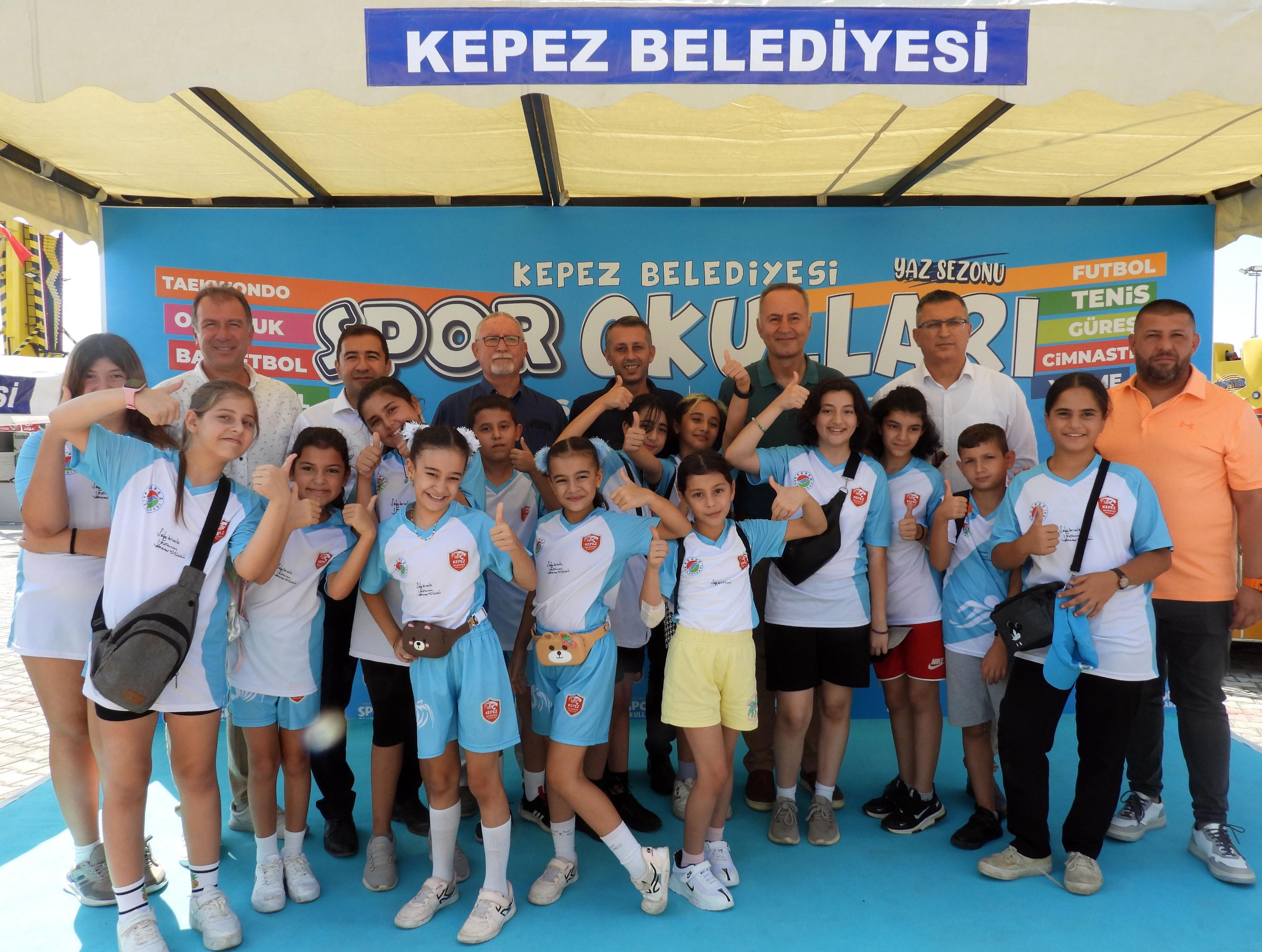 Kepezin-yaz-spor-okullarina-lunaparkli-kapanis_3