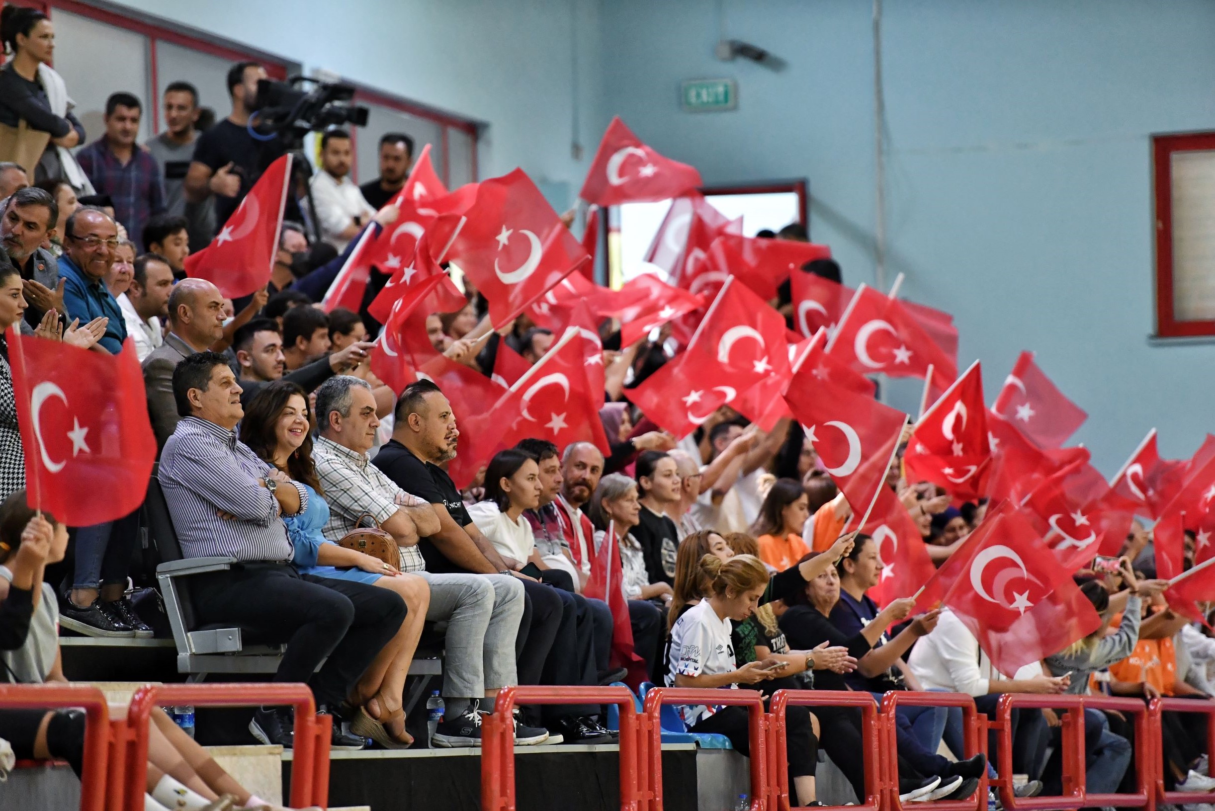 Konyaaltı üçüncü tur için sahaya çıkıyor (1)