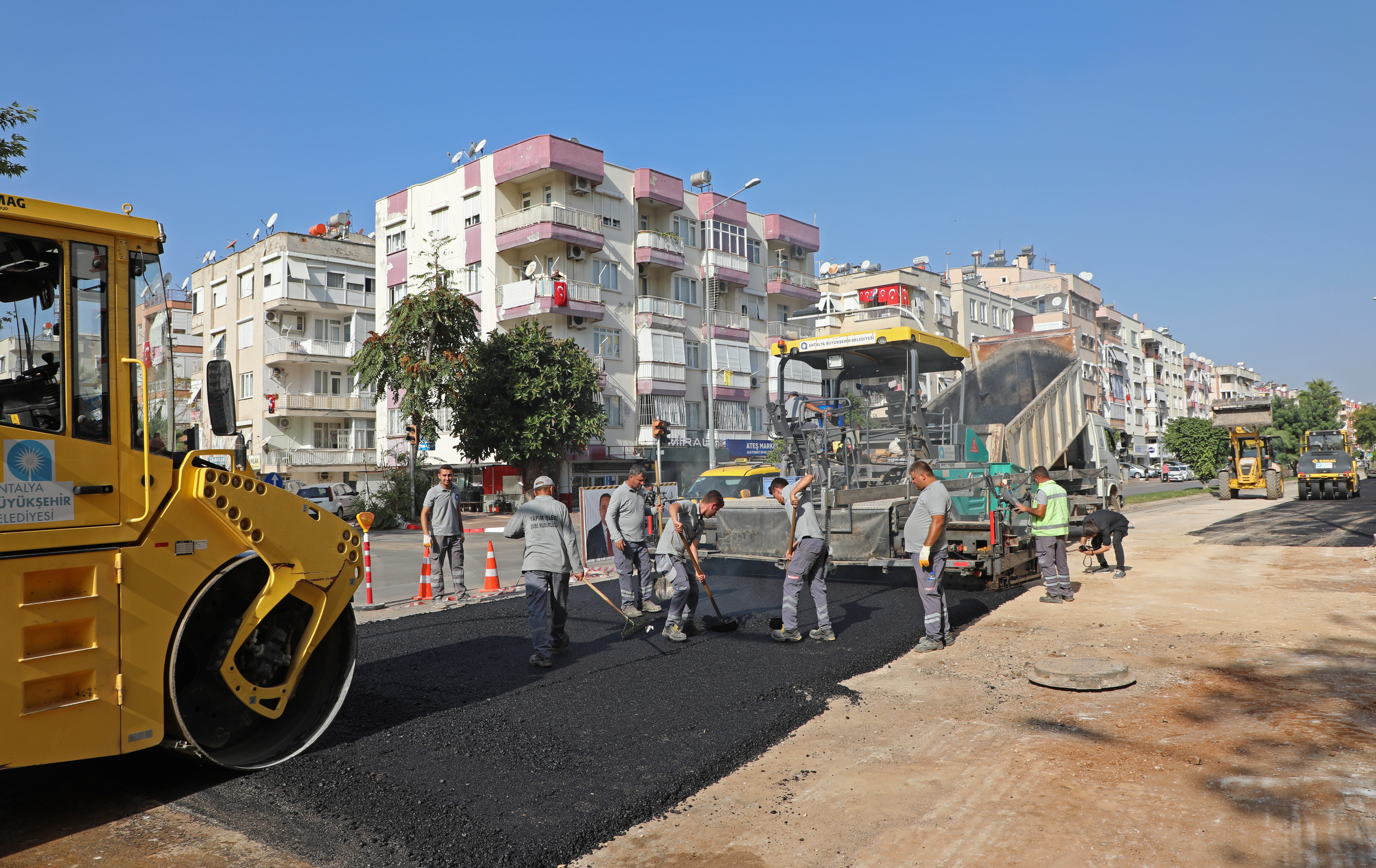 TURGUT REİS CADDESİ SICAK ASFALT ÇALIŞMASI  (4)