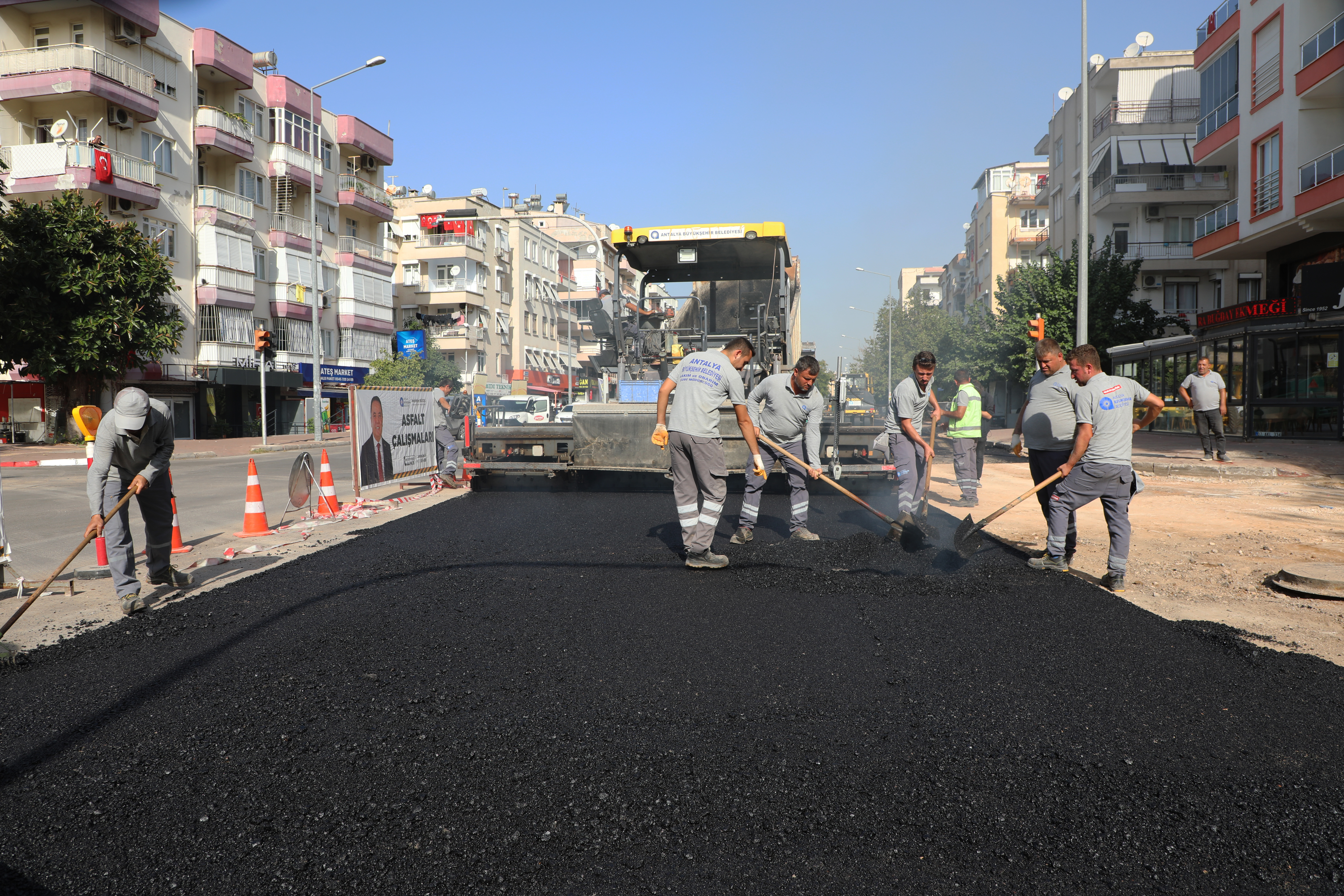 TURGUT REİS CADDESİ SICAK ASFALT ÇALIŞMASI  (5)