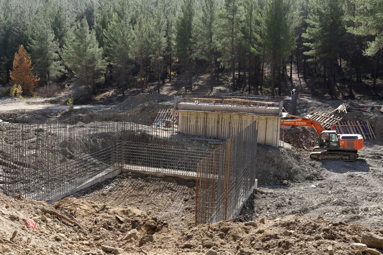 lengume-koprusunde-calismalar-suruyor_3586_dhaphoto2