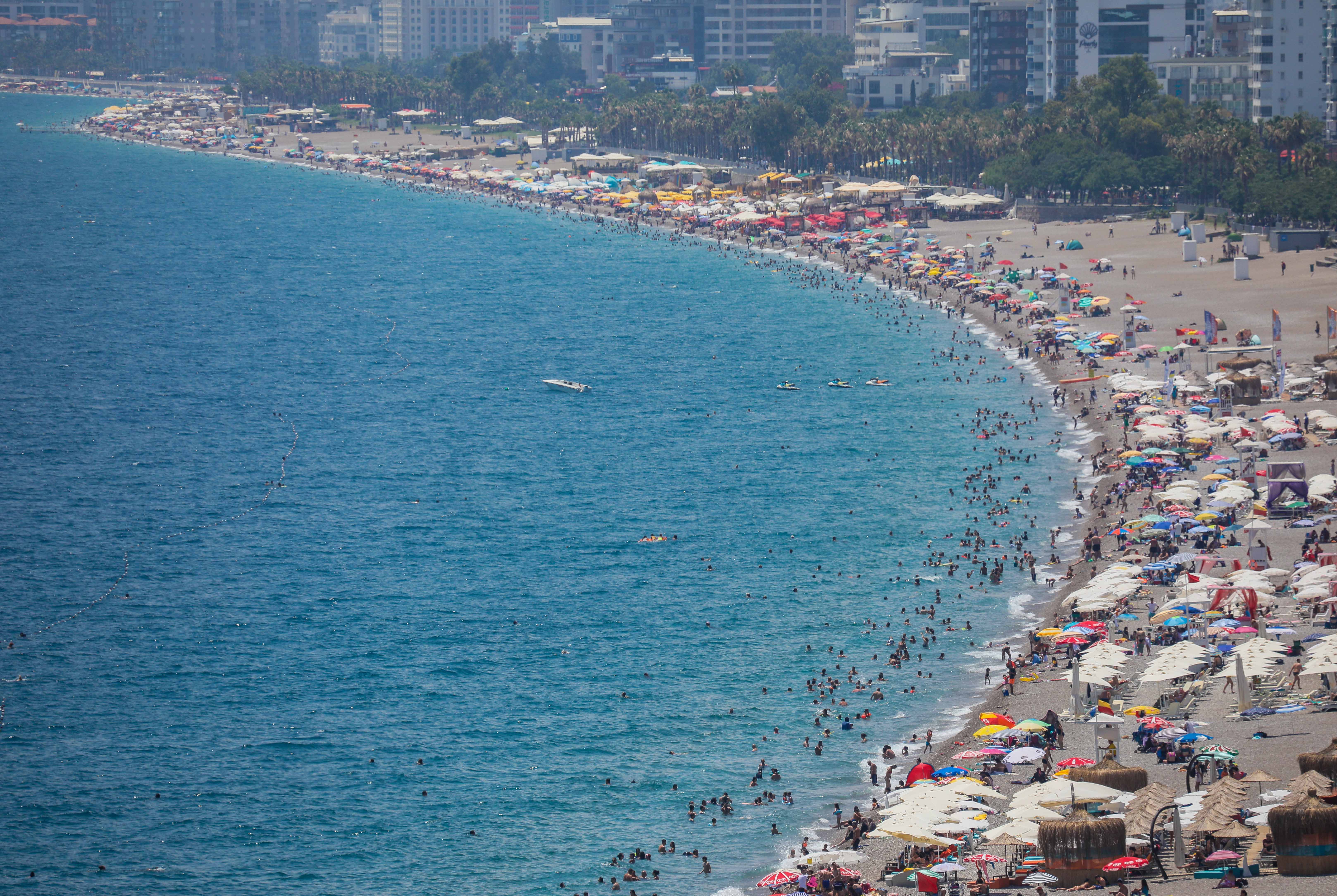 antalya-turizminde-tum-zamanlarin-rekoru_5127_dhaphoto4