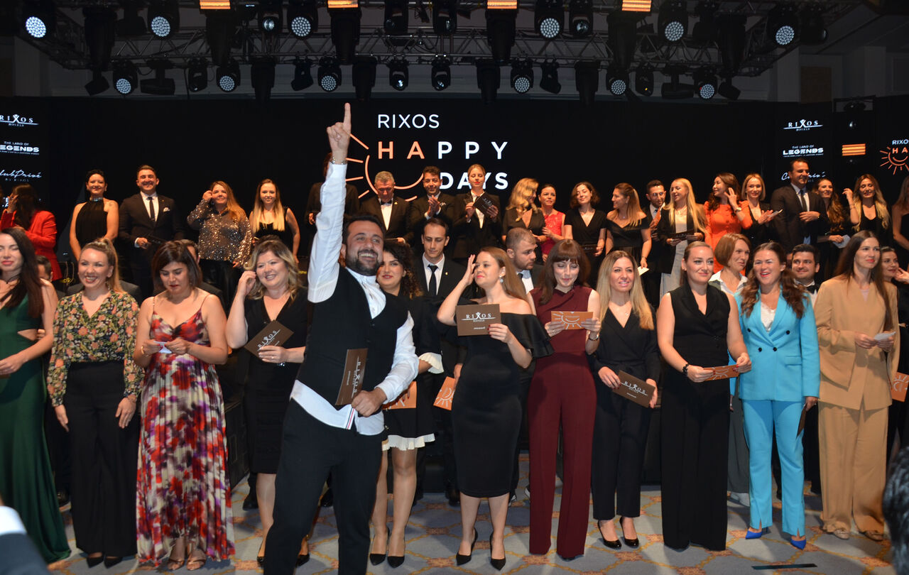 basarili-acenteler-odullendirildi_6844_dhaphoto2