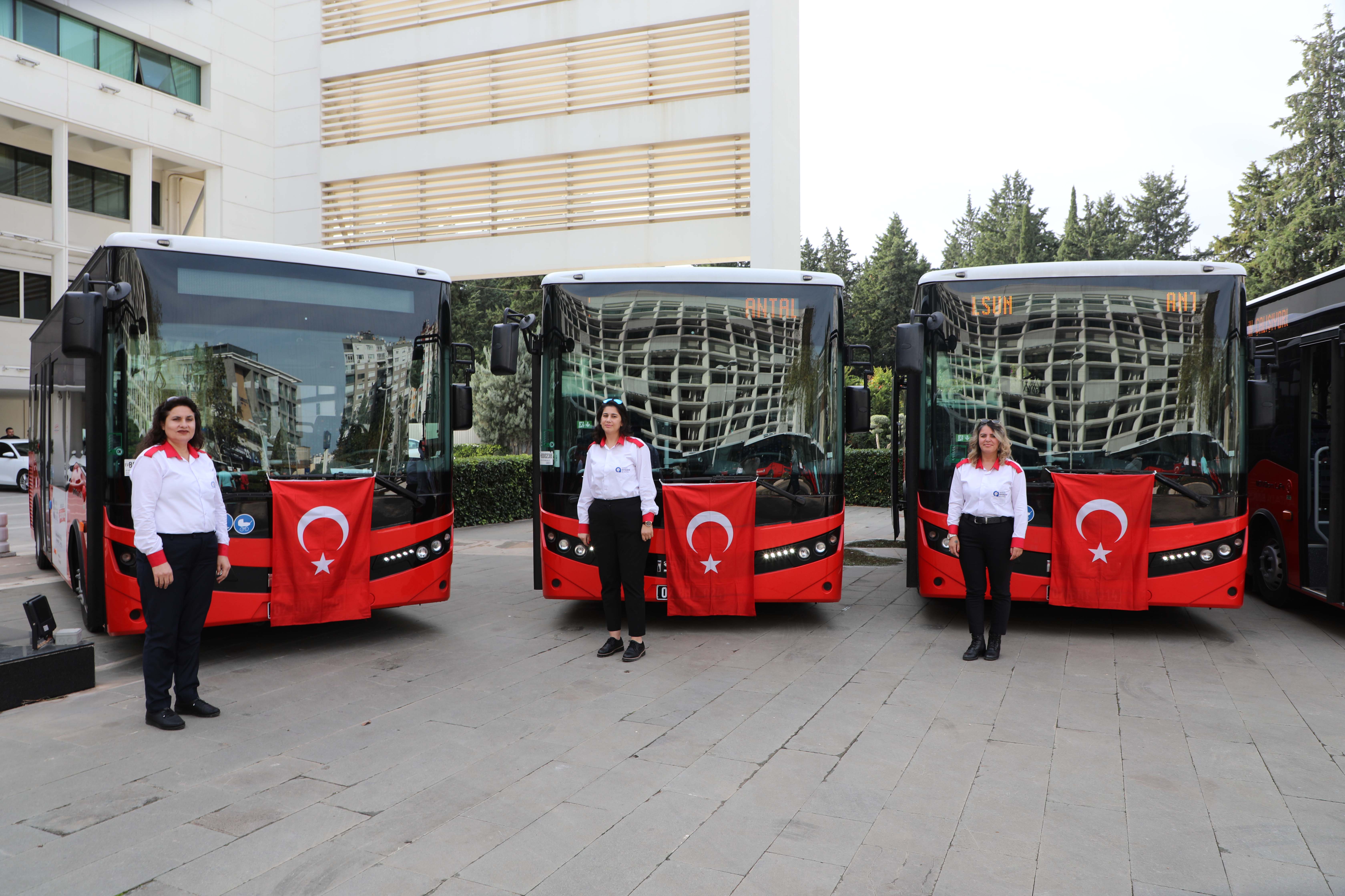 buyuksehir-toplu-tasima-filosuna-20-otobus-katti_6077_dhaphoto7