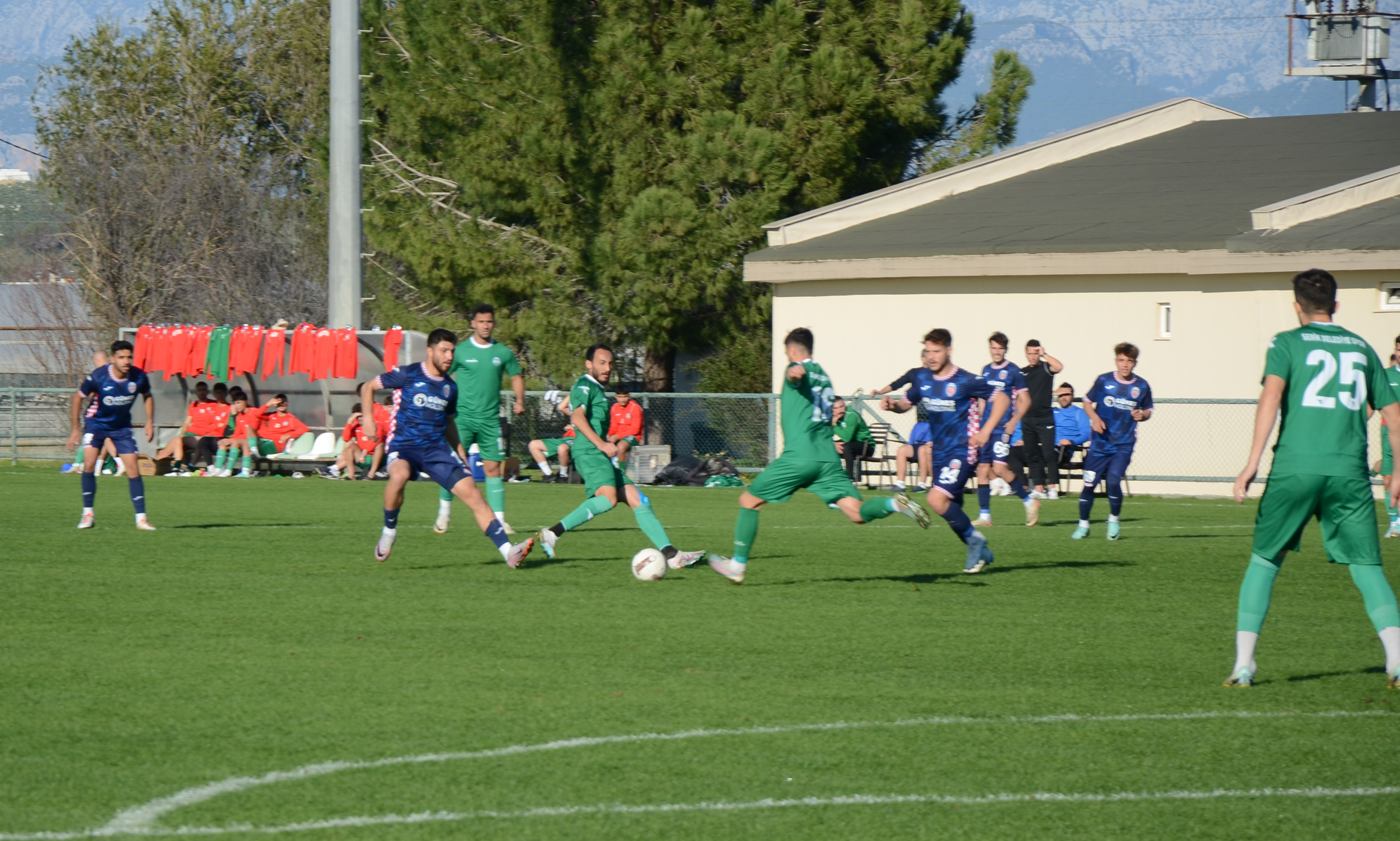 serik-belediyespor-hazirlik-macinda-yenildi_2098_dhaphoto2