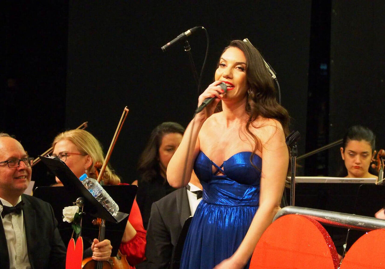 Akmde Nostaljik Sarkilar 14926 (1)