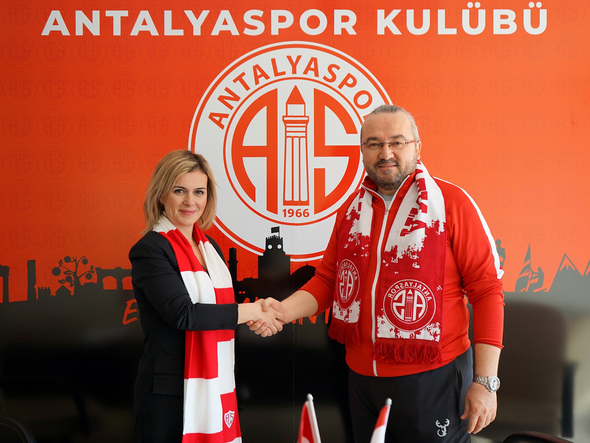 Antalyaspor Futbol Okulu Denizili Şube Selin Tezel, Muhsin Kayan