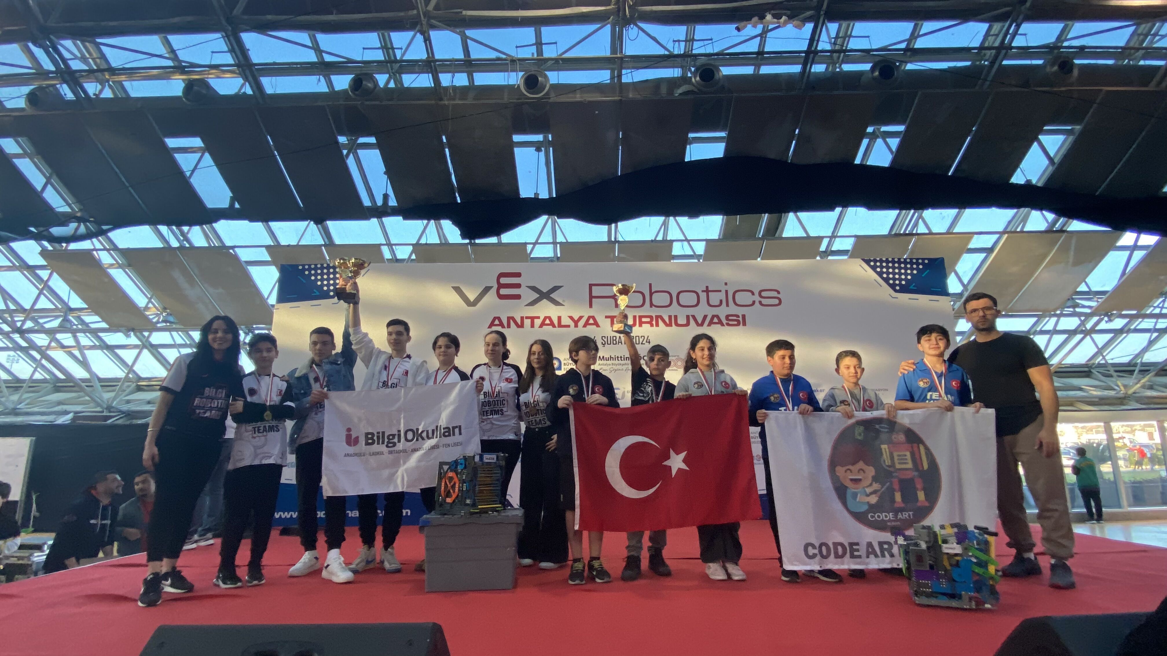 Vex Robotics Antalya Turnuvası Düzenlendi (1)