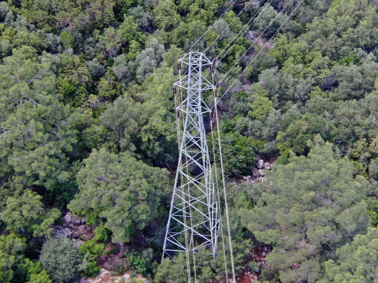 Enerji Nakil Hatlarindaki Arizalar Dronl 25972 (1)