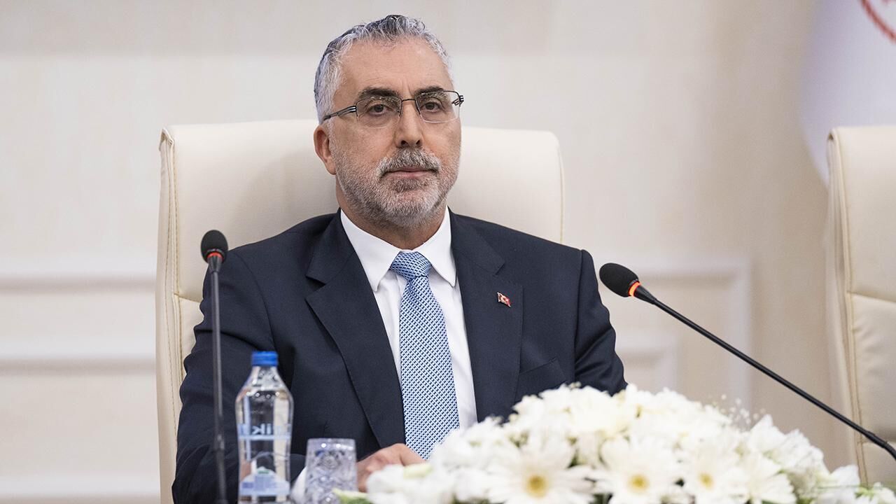 Vedat Isikhan 2068249