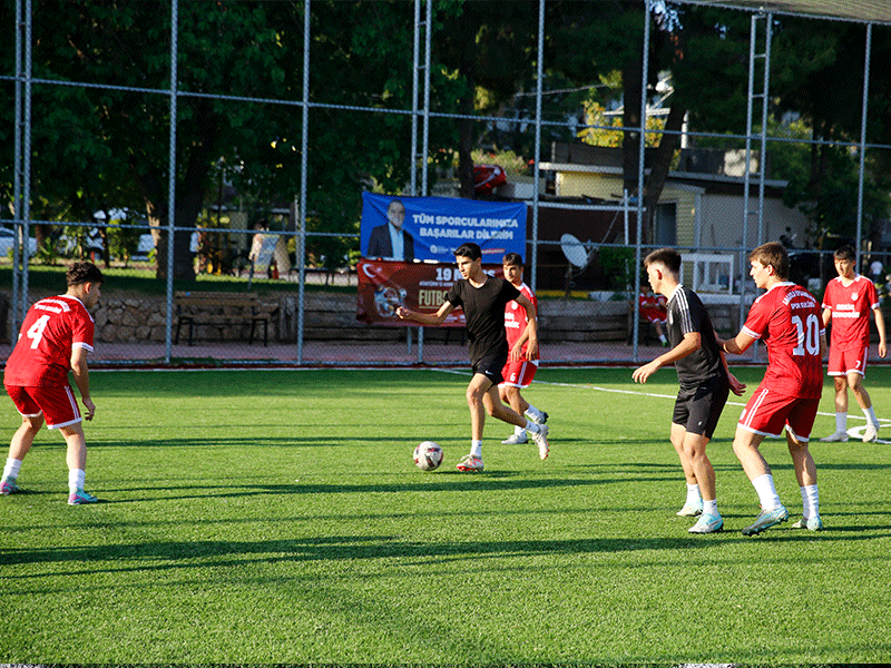 Büyükşehir'den futbol turnuvası