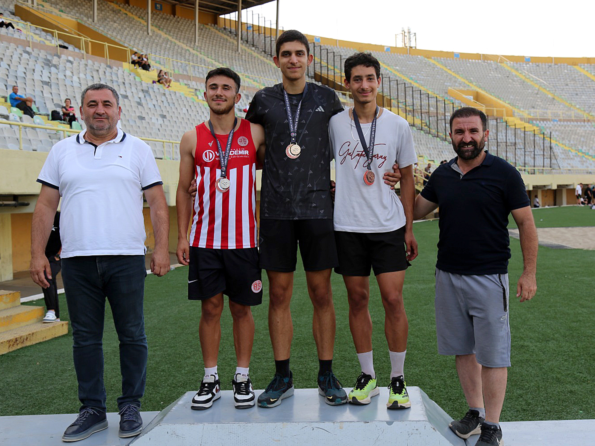 Antalyaspor Atletizm U16 U18 Tr Finalleri İzmir (6)