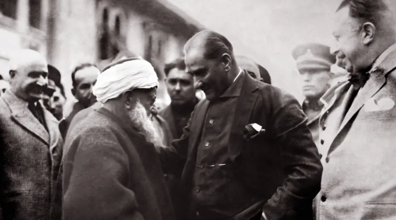 Atatürk Ve Amasya Ziyareti Sırasında Çekilen Fotoğraflar