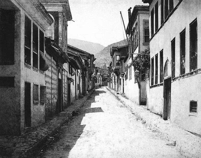 Maksem Caddesi 1900