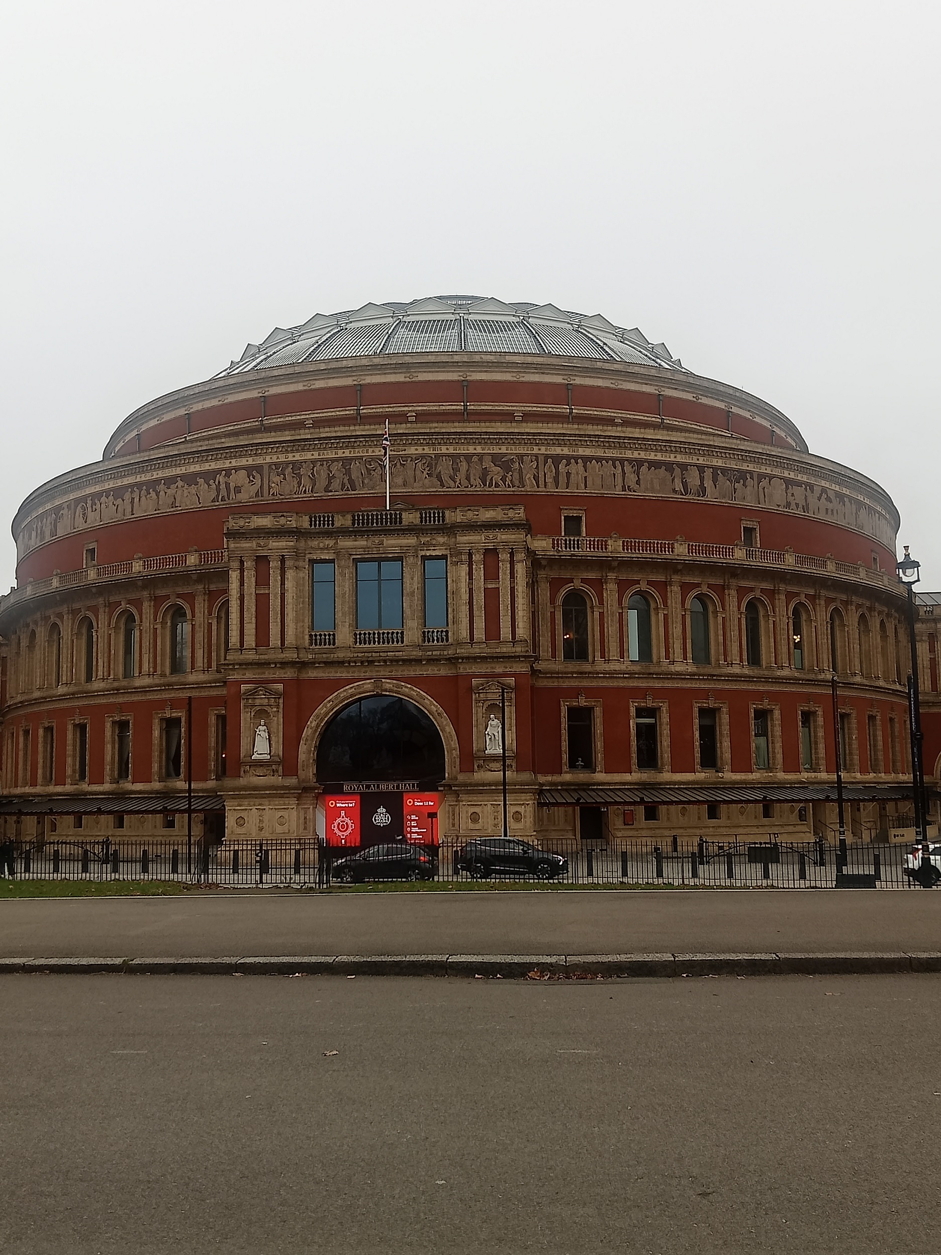 Albert Hall Konser Salonu