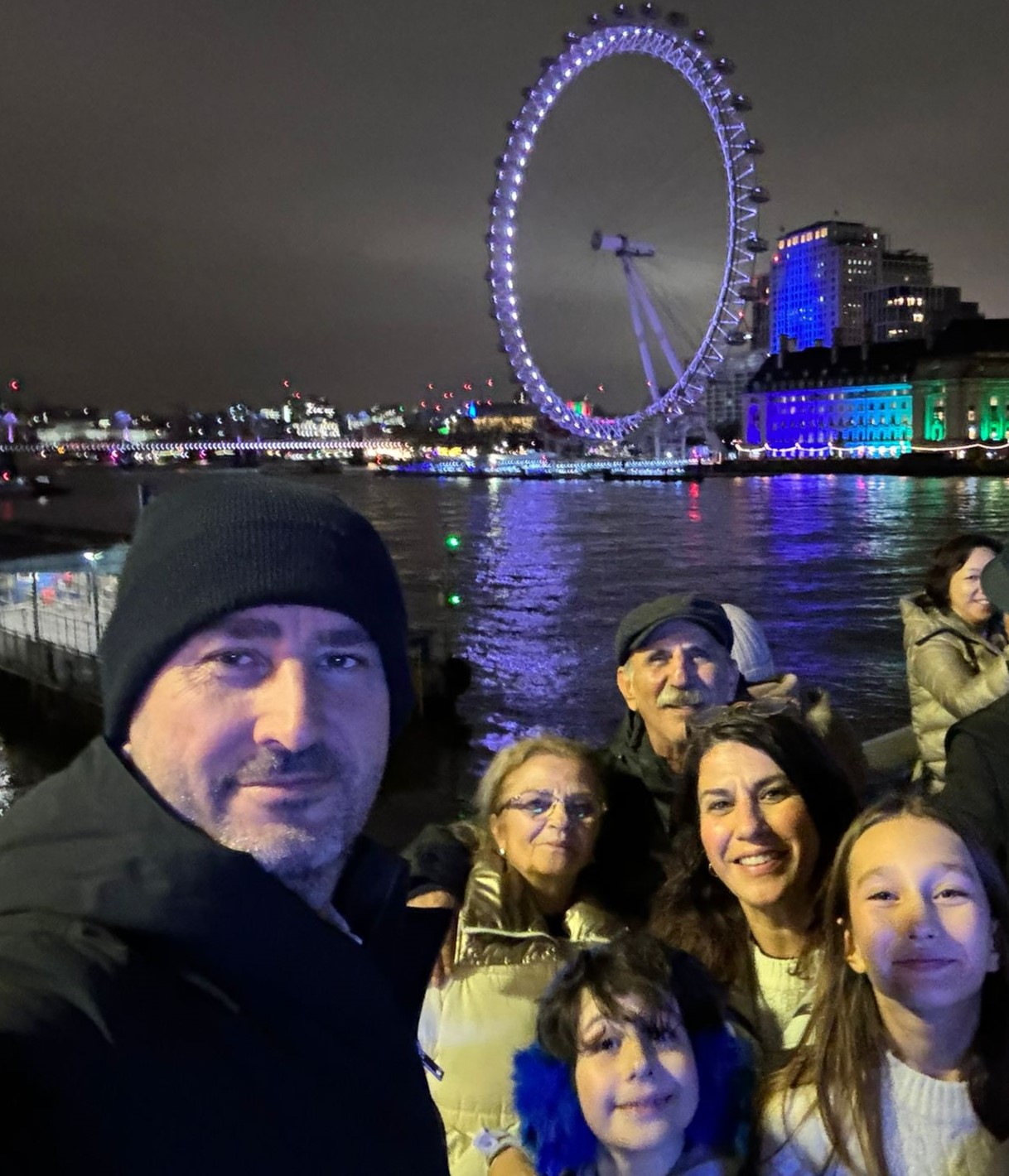 London Eye(Arkada Londranın Gözü) Dönme Dolap Ve Ailem