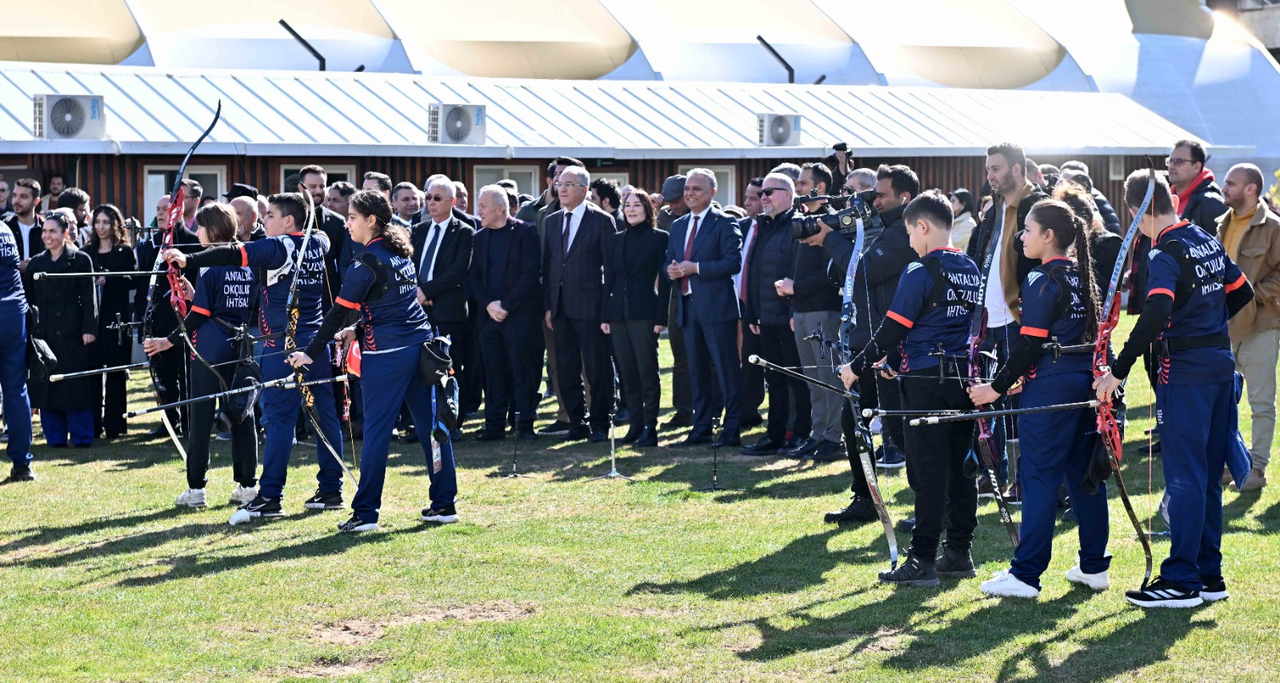 D E N I Z B A Y K A L S P O R K O M P L E K S I I K I N C I O L U M 558621 165541