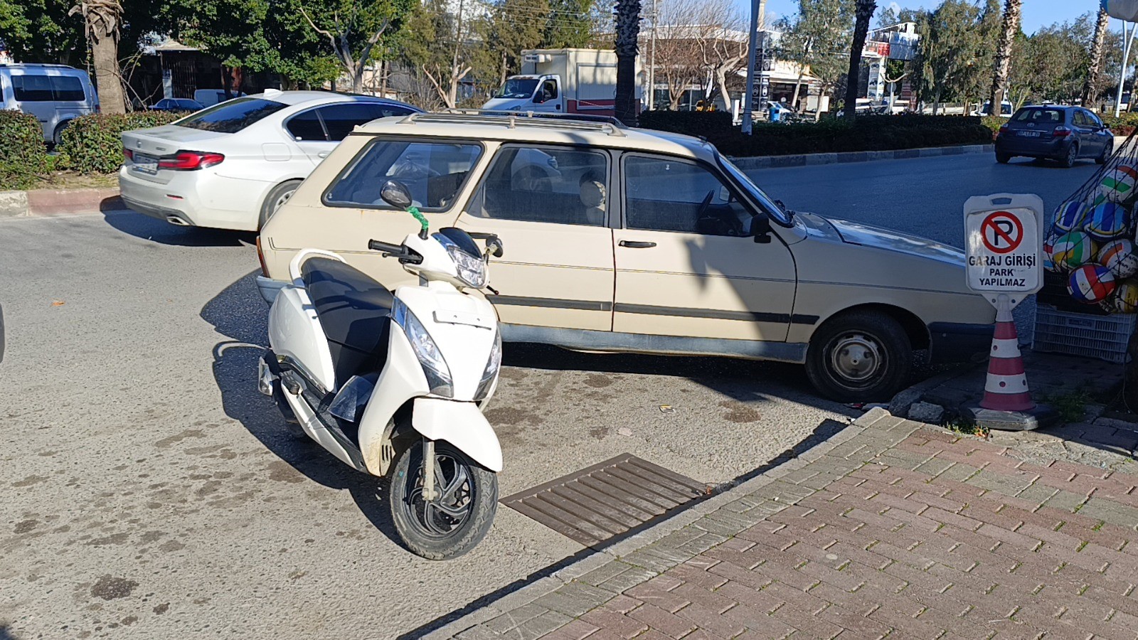 A W405556 04