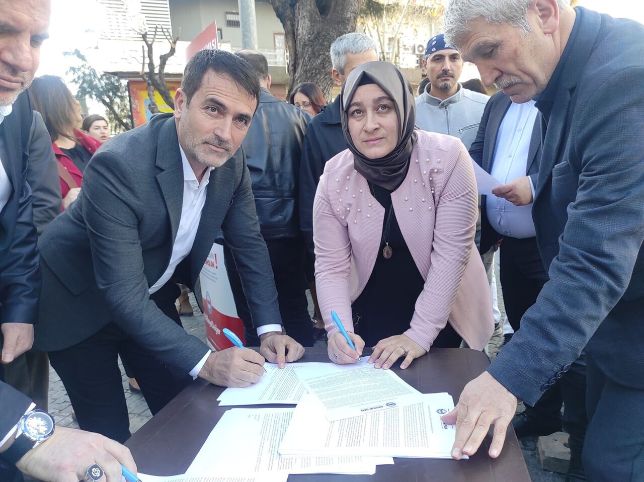 F7E9E736 3Bfd 4B1F 99A9 892Ba0D4F2C4