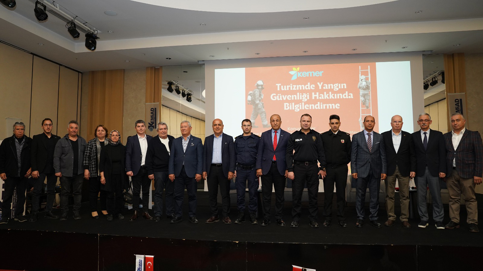 Kemerde Yangin Guvenligi Bilgilendirme 597107 176731 (1)