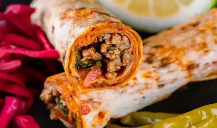 Tantuni Diye At Eti Yedirmisler 1741701074