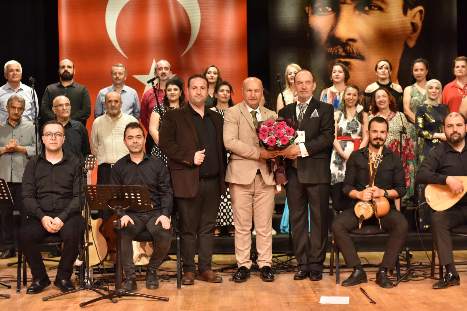 Tayfun Aygun T H M Korosundan23 Nisana Ozel Konser 4