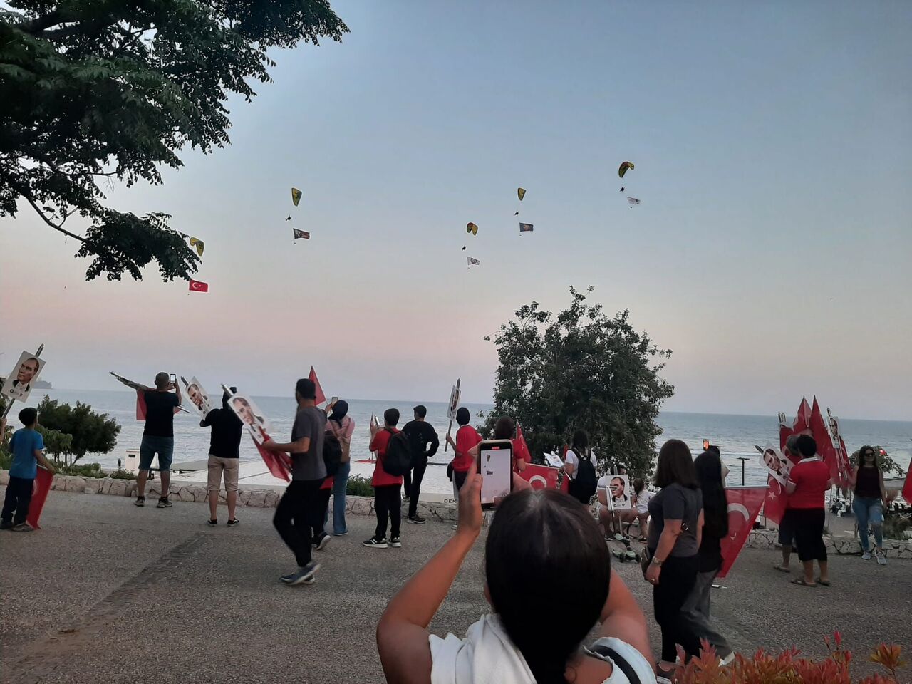 5F12291D 3855 4050 B4Fa B7Aa94D8Eb60