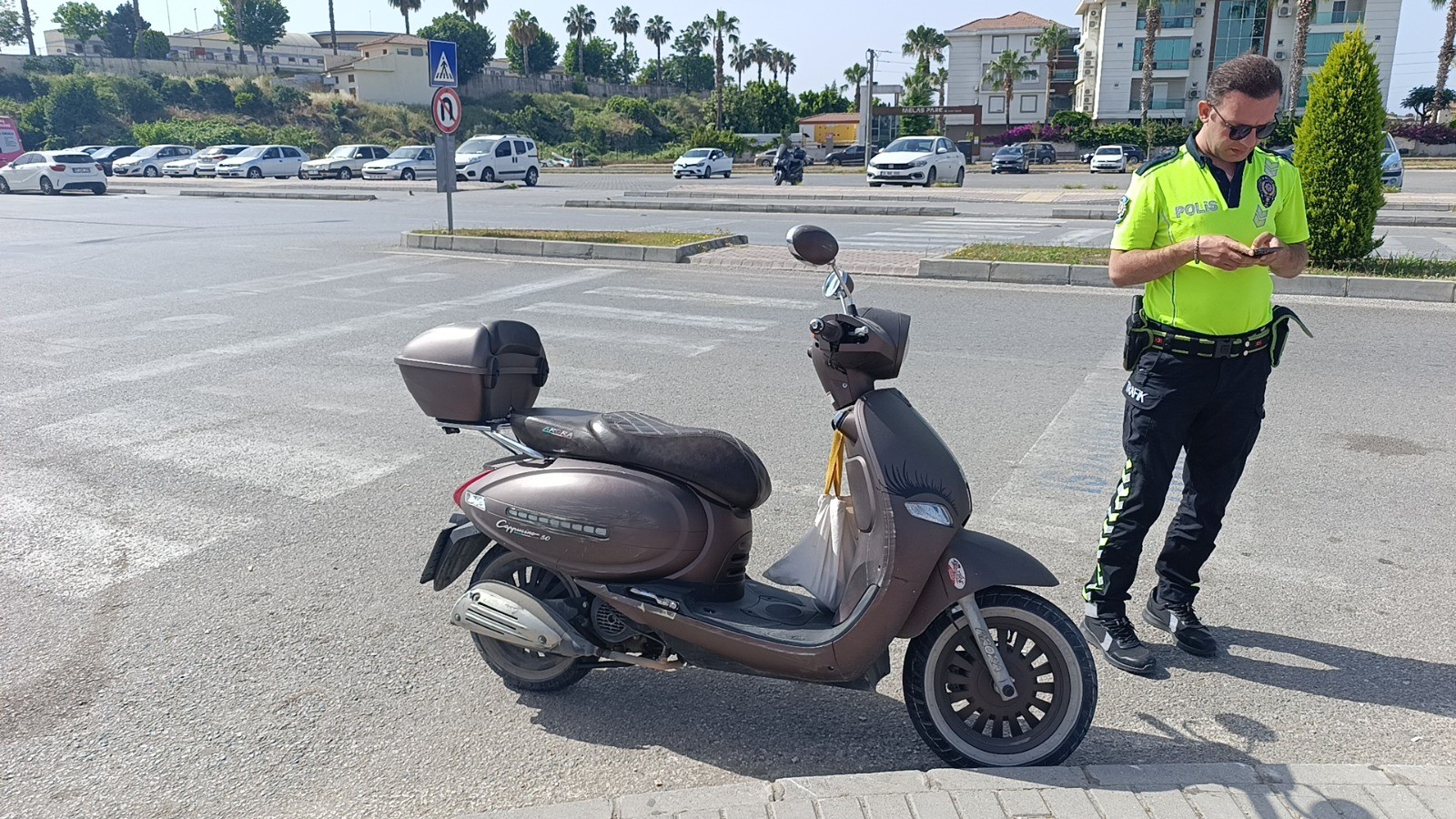 A W464558 01