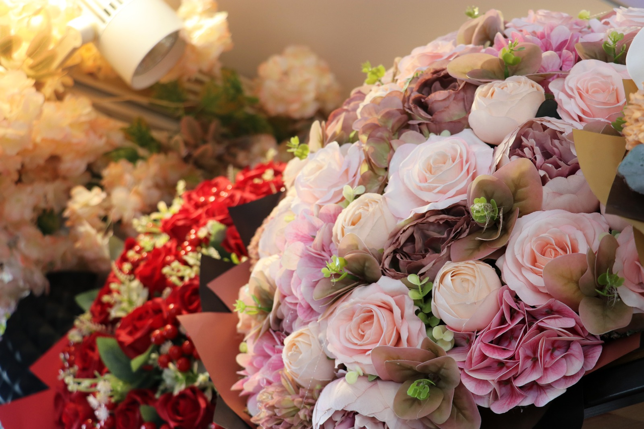 C I C E K C I L E R D E A N N E L E R G U N U H A R E K E T L I L I G I 698524 206833