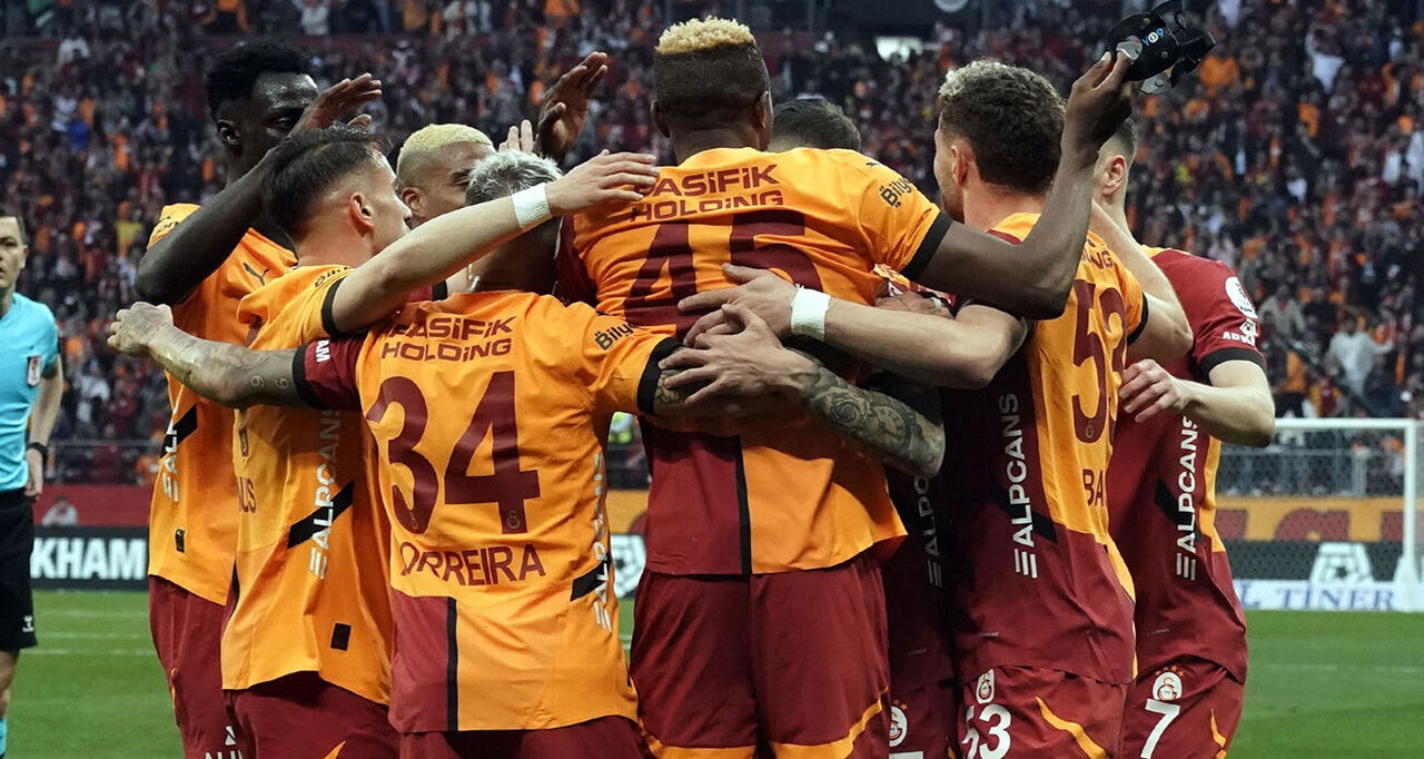 Galatasaray'ın kamp kadrosu belli oldu