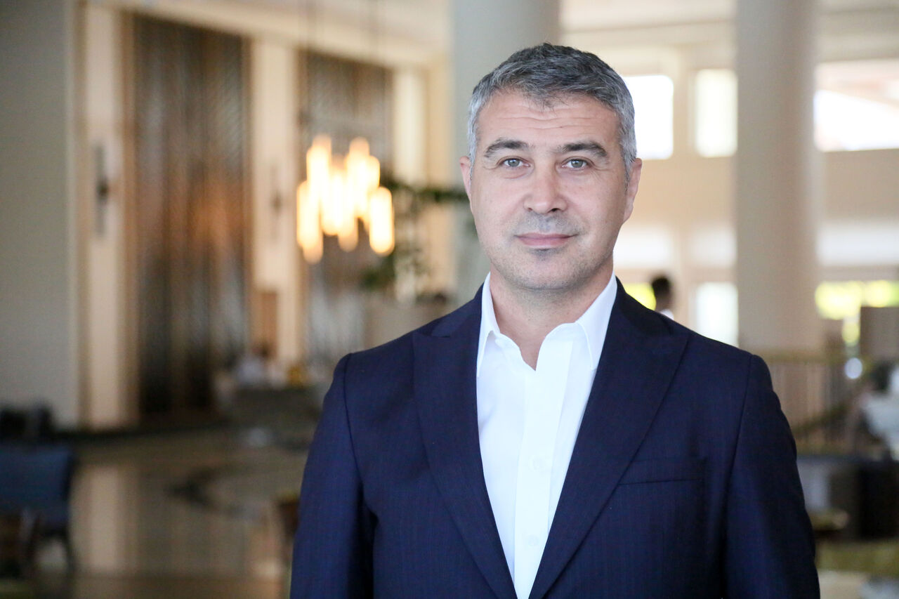 K U R B A N V E P F I N G S T E N B A Y R A M L A R I B I R L E S T I 725806 214502