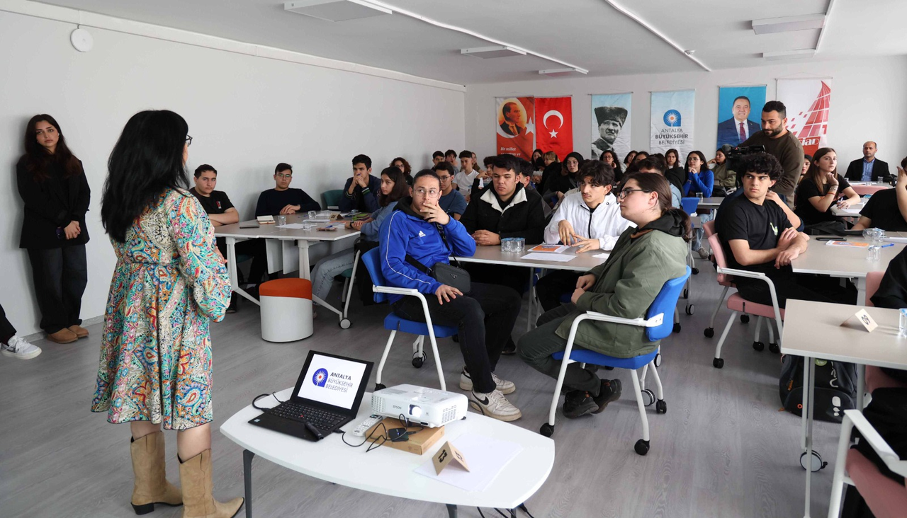 C I T T A S L O W F I K I R M A R A T O N U O D U L G E T I R D I 763318 225274