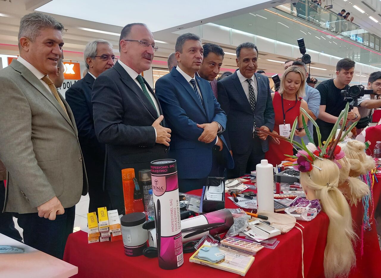 G E N C L E R M E S L E G I M G E L E C E G I M G U N L E R I Y L E 763785 225411