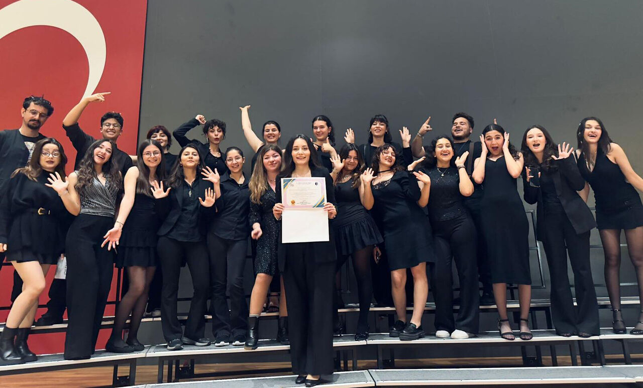 G E N C L I K K O R O S U N A B A S A R I O D U L U 763432 225312