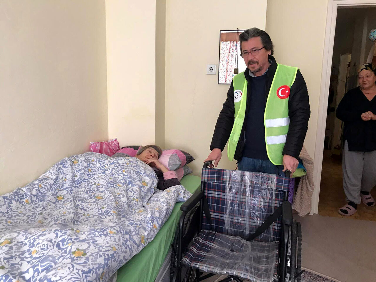 H E R K E S I C I N E R I S I L E B I L I R Y A S A M P R O J E S I 773518 228587