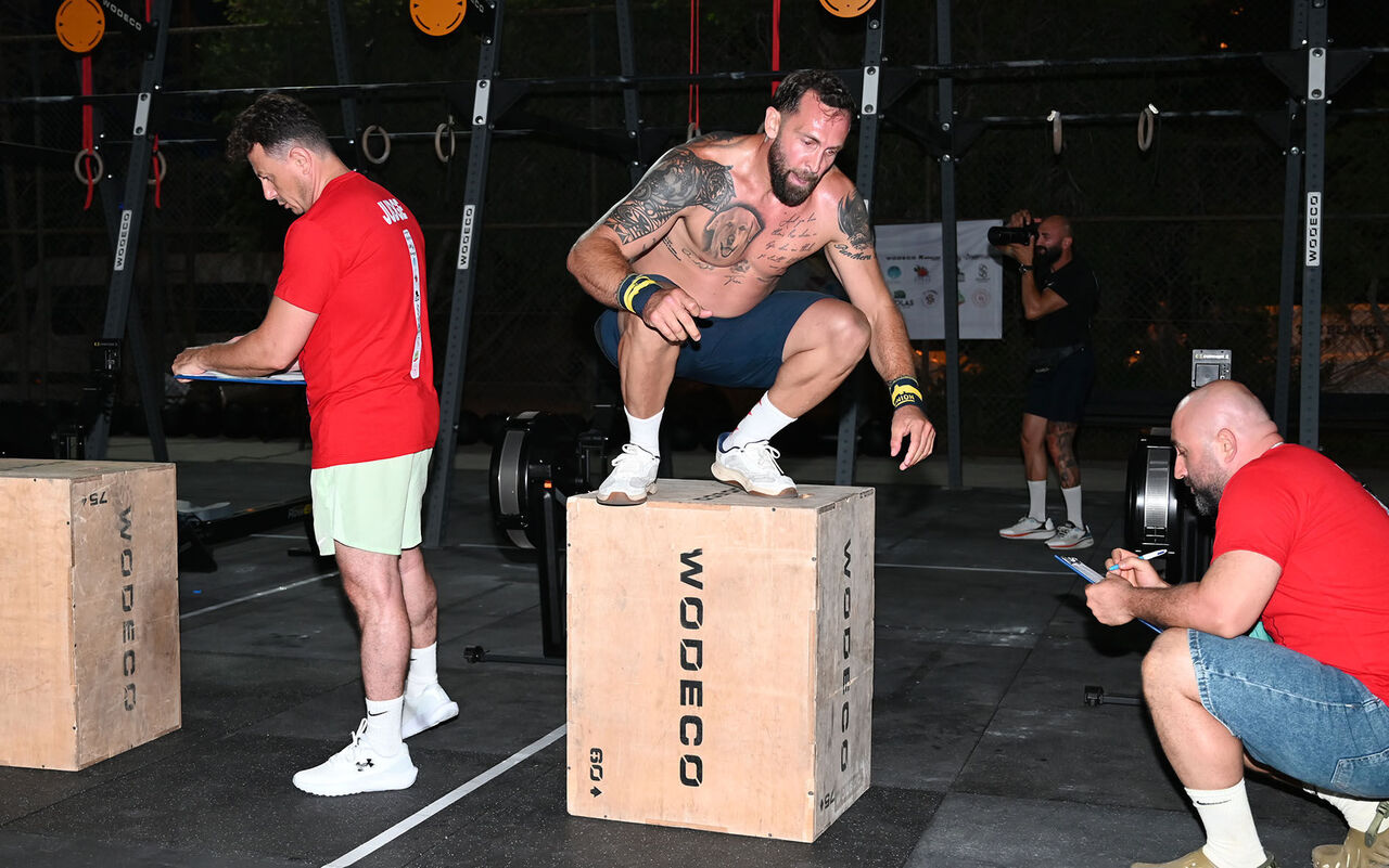 K E M E R D E U L U S L A R A R A S I C R O S S F I T S A M P I Y O N A 764654 225706