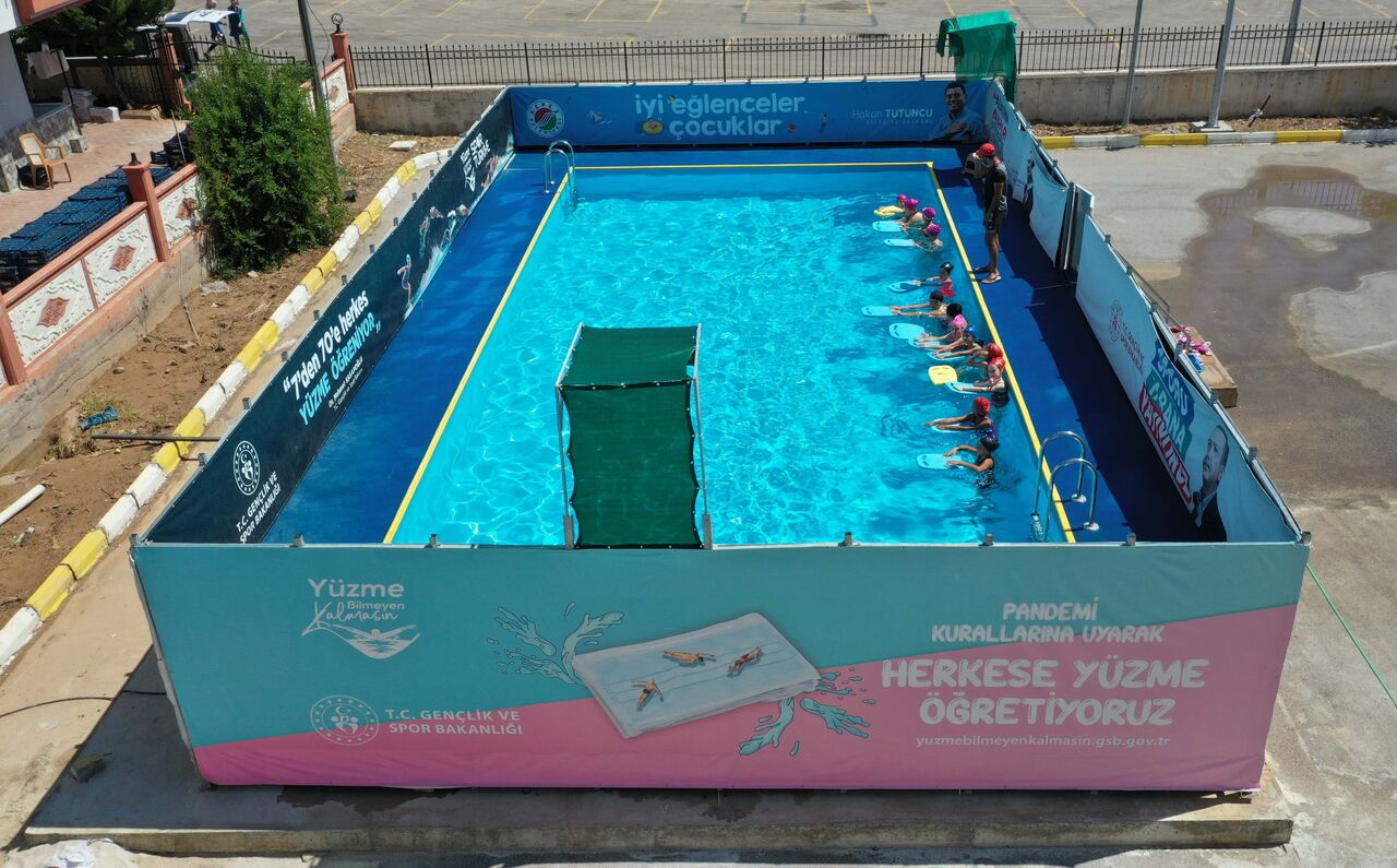 K I R S A L D A K I C O C U K L A R A P O R T A T I F Y U Z M E H A V U 779439 230396