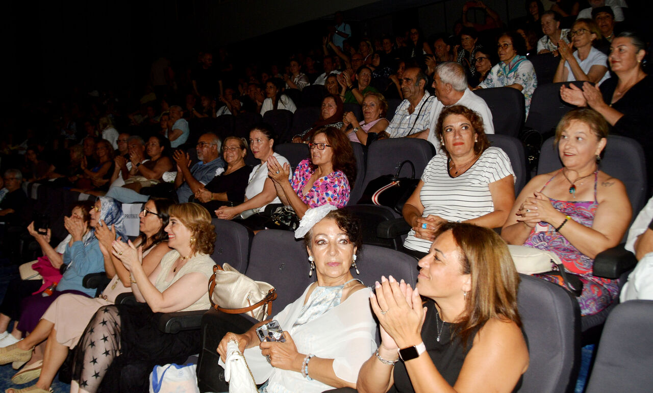 S I N E M A S A R K I L A R I Y L A K U T L A M A 766760 226358