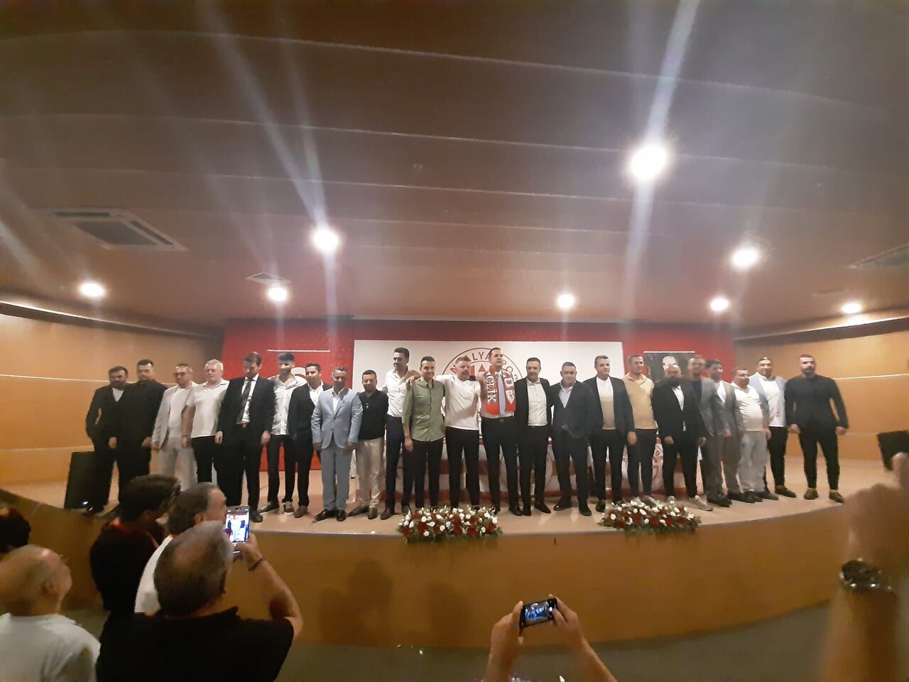 0C28Cc90 163C 44B4 92D7 9Bc49Be2E418