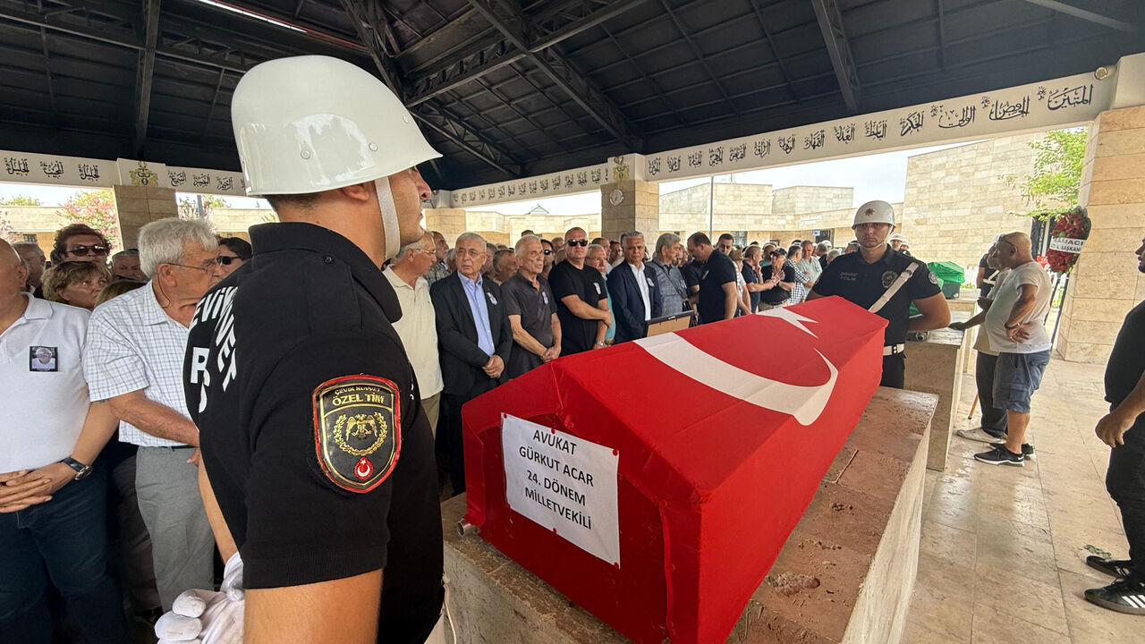 E S K I M I L L E T V E K I L I A C A R S O N Y O L C U L U G U N A 814832 241311