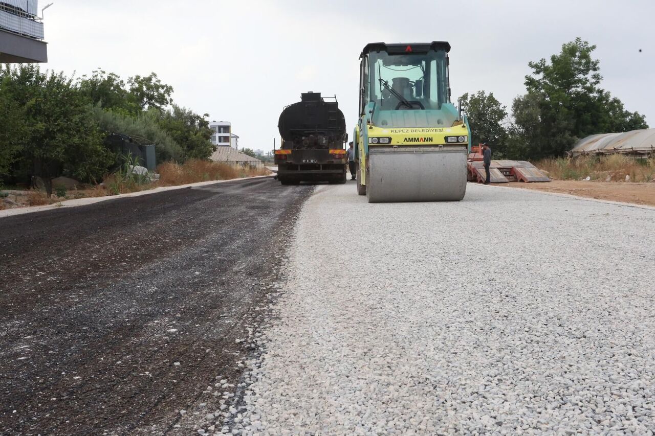 Kepez Calisiyor, Ilce Yollari Yenileniyor 5