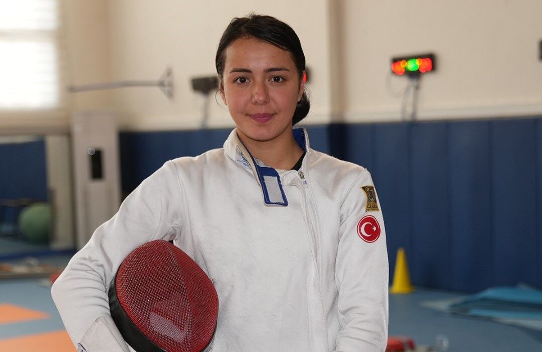 M O D E R N P E N T A T L O N M I L L I T A K I M I A V R U P A S A 813920 241035