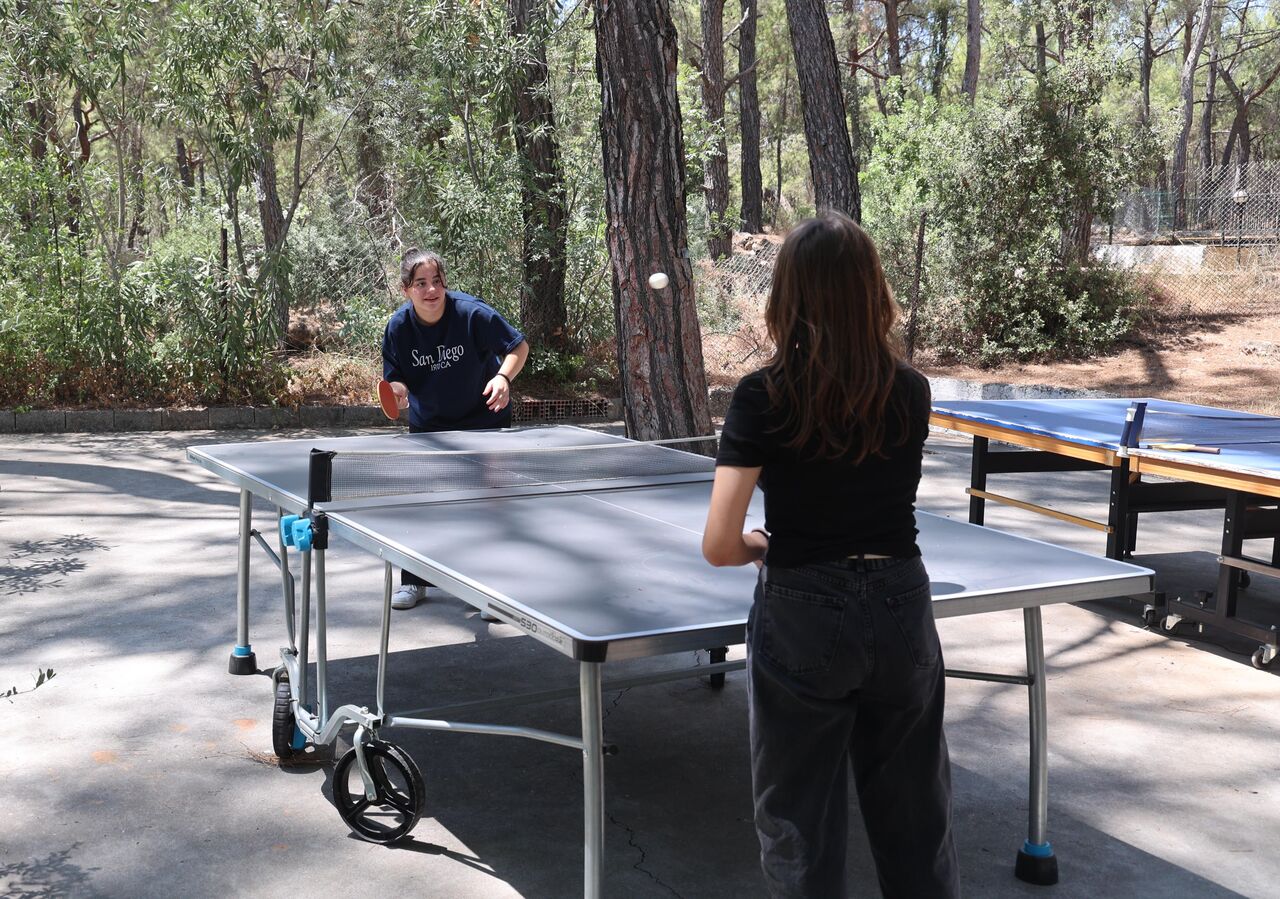 B U Y U K S E H I R Y A Z D O N E M I G E N C L I K K A M P L A R I B 865390 257027