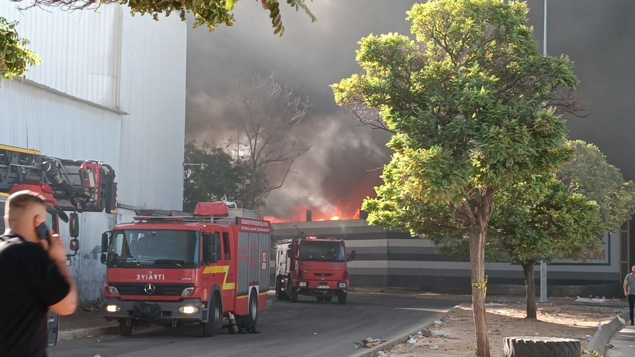 G A Z I A N T E P’ T E G E R I D O N U S U M F A B R I K A S I N D A Y 869340 258133