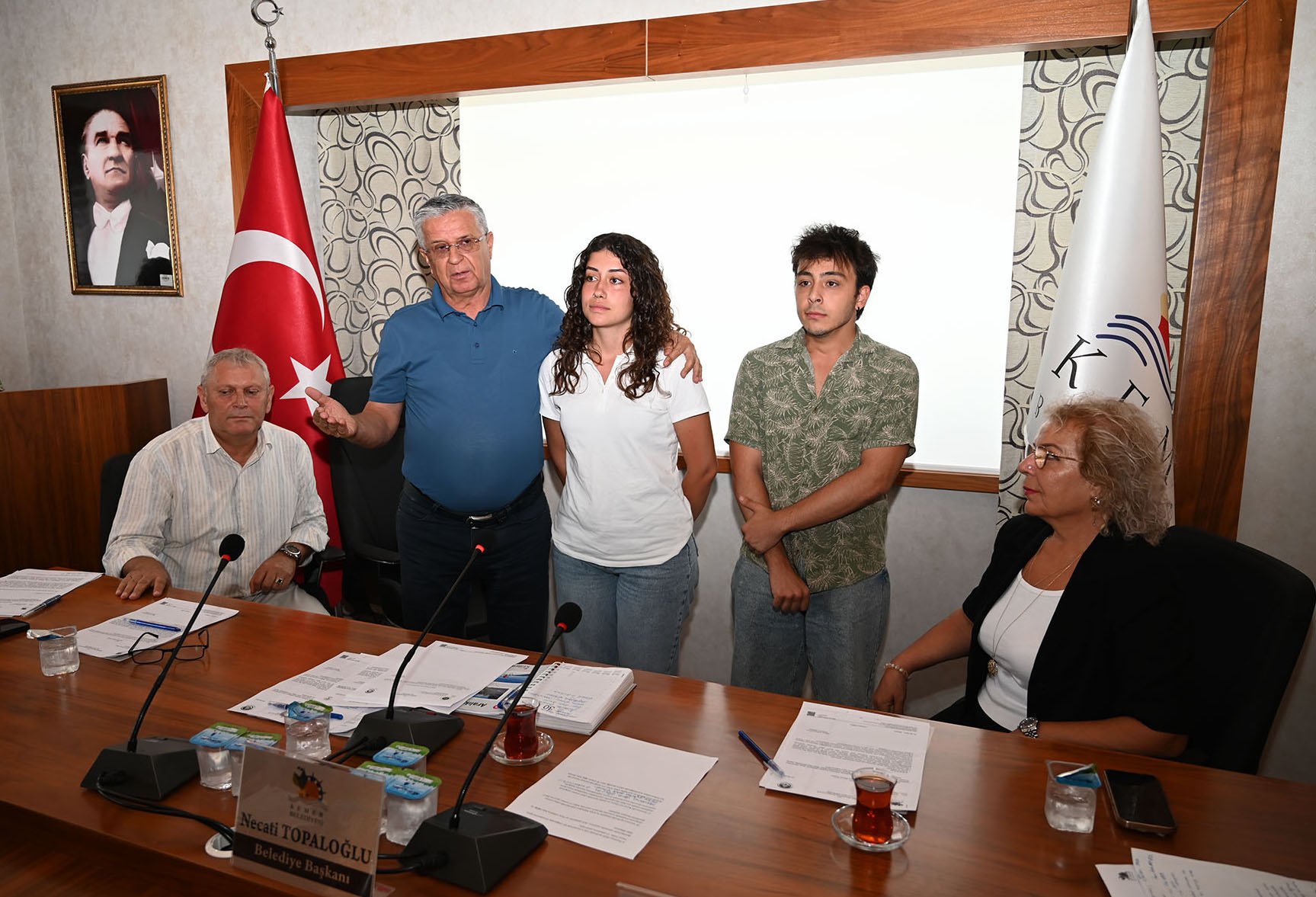 K E M E R B E L E D I Y E S I N D E A G U S T O S M E C L I S I 850075 252118